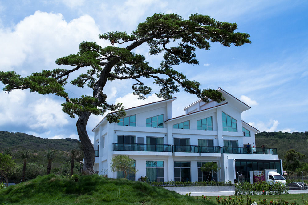 墾丁椰林 海灘文旅 Cape Eluanbi Exterior foto